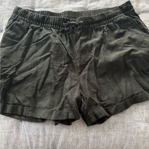 Black linen Old Navy linen shorts- large